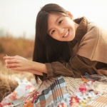 唯美阳光微笑女头图片