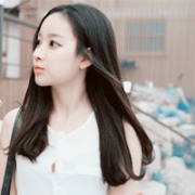女生穿白色衣服的头像图片