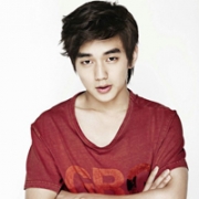 阳光帅哥漂亮头像图片