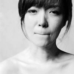 美女绝望伤心流泪头像图片