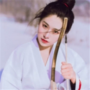 真人唯美古风女侠执剑头像图片