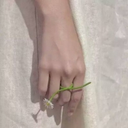 唯美好看的手部头像图片