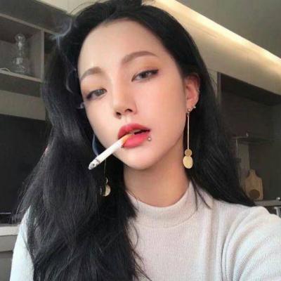 酷酷的女头