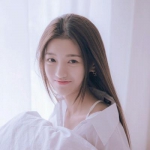 简单干净淡雅头像女生