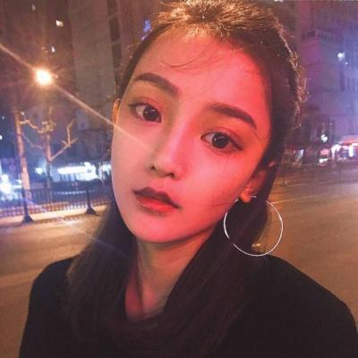 超拽头像女生霸气