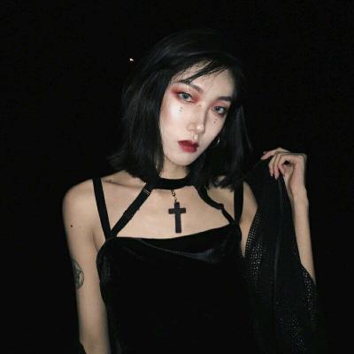 超拽头像女生霸气