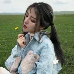 真人女头忧愁抑郁