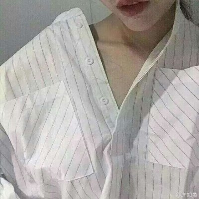 女生青春靓丽的头像