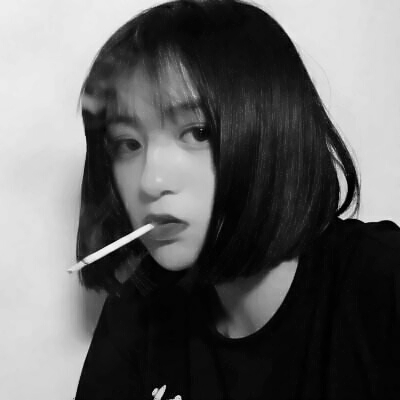 黑白女头像高清