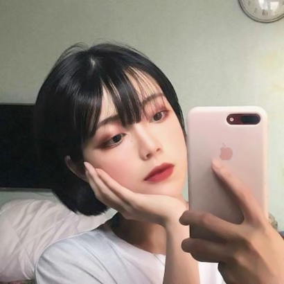 QQ头像真人女头