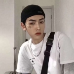 男生好看高清的超酷高冷成熟图片