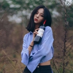 头像高冷女生蓝色好看高清的唯美图片