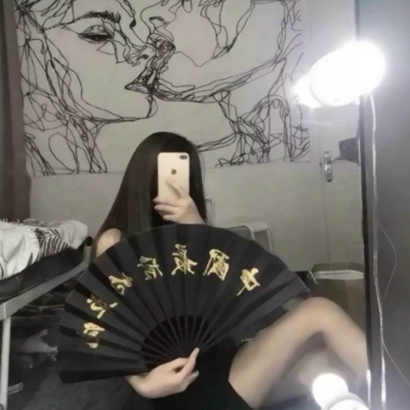 女头个性潮酷